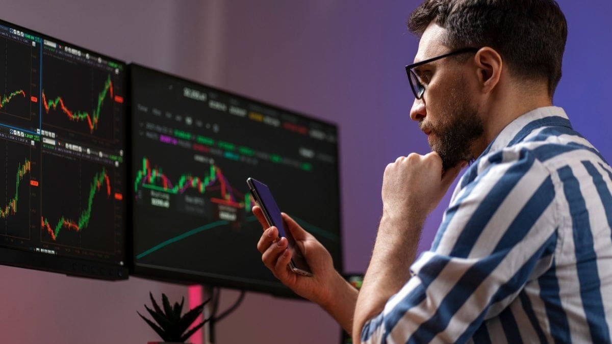 Internet Computer explodeert op Bitvavo - Nederlanders duiken op AI-token Crypto handelaar