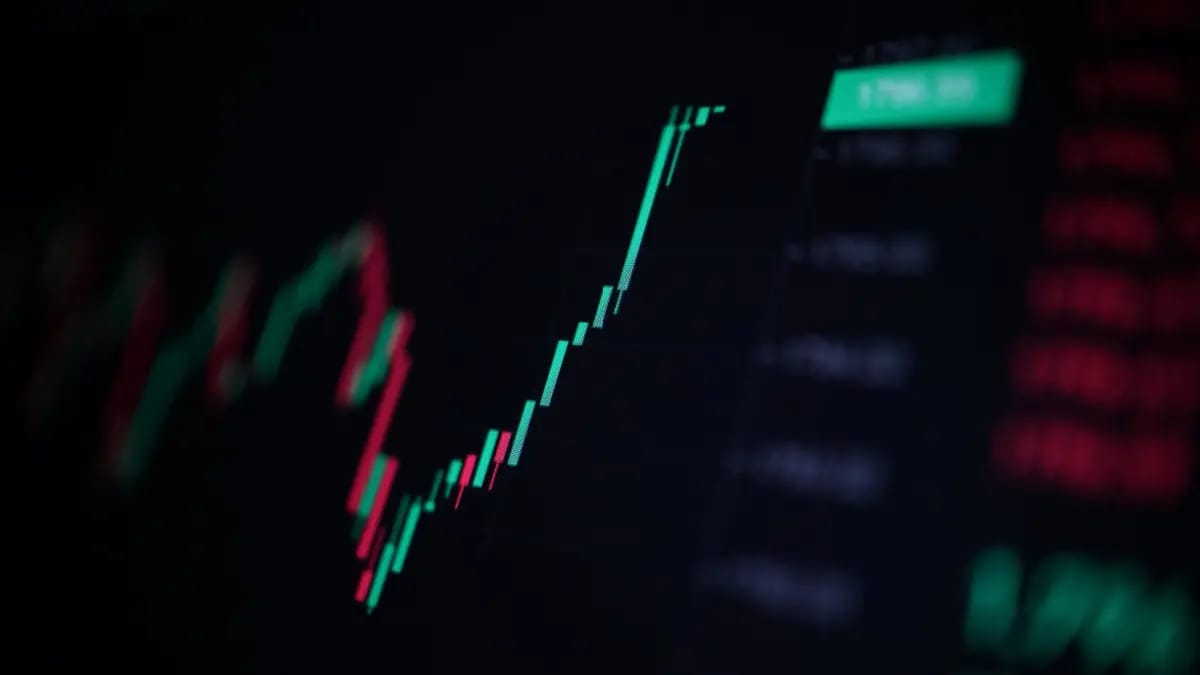 Cryptomunt Aztec stijgt met ruim tachtig procent door nieuws uit Azië Cryptomunt Aztec stijgt met ruim tachtig procent door nieuws uit Azië