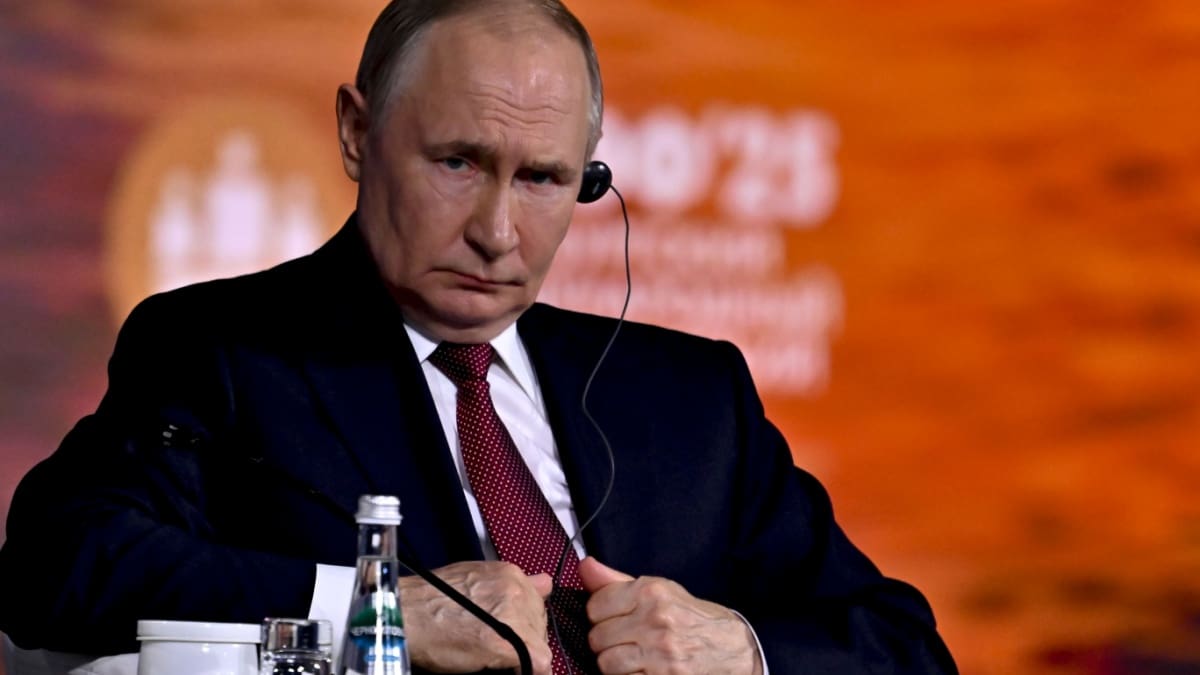 Onderzoek: Rusland verplaatste met 'geheime' cryptomunt €85 miljard Onderzoek: Rusland verplaatste met 'geheime' cryptomunt €85 miljard