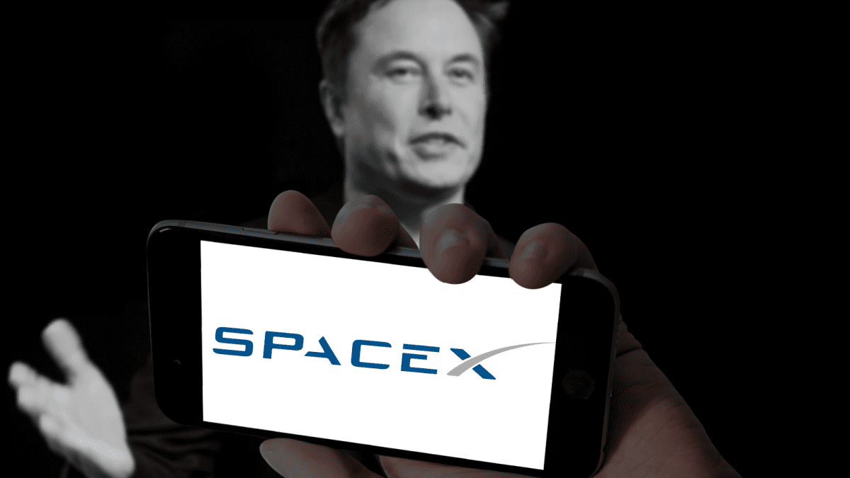 Aandeel SpaceX schiet omhoog in aanloop naar eerste cijfers