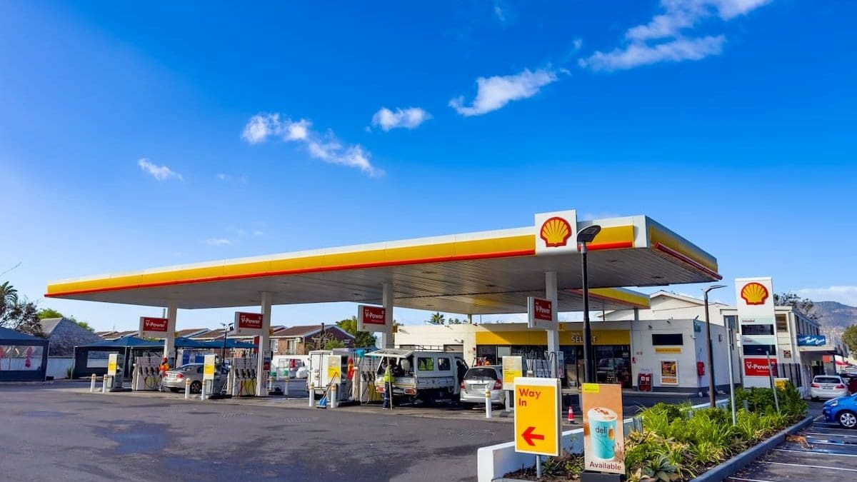 Shell overtreft alle verwachtingen met megawinst door oorlog in Iran