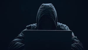hacker-ethereum-witwassen 75% van crypto uit hacks witgewassen met Ethereum mixer