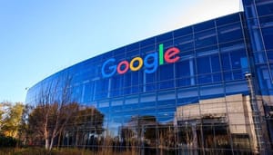 Voormalig_google_CEO Voormalig Google-CEO noemde bitcoin een ‘bijzondere prestatie’