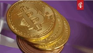 Bitcoin-BTC-vormt-dalend-trendkanaal-en-zakt-terug-naar-de-8.000-1 Bitcoin (BTC) vormt dalend trendkanaal en zakt terug naar de $8.000
