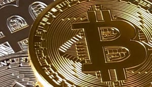 bitcoin_BTC_breekt_uit_nieuwe_ATH_op_5647_dollar Bitcoin (BTC) breekt uit: Nieuwe yearly high op $5.647!