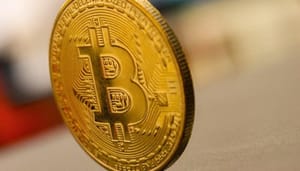 bitcoin_BTC_komt_opnieuw_aan_bij_8000_dollar_toont_voor_de_korte_termijn_bullish_signalen Bitcoin (BTC) komt opnieuw aan bij $8.000, toont voor de korte termijn bullish signalen
