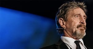 Crypto-stroman John McAfee geeft SEC de schuld van stilleggen ICO-hype