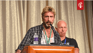 john_mcafee_op_de_hielen_gezeten_door_de_CIA_waarschuwt_autoriteiten_met_foto_op_twitter John McAfee: Het gebruik van privacy coins door criminelen is goed nieuws