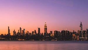 Amerikaan_diep_in_de_problemen_nadat_hij_bitcoin_BTC_miners_in_overheidsgebouw_installeert Amerikaan diep in de problemen nadat hij bitcoin (BTC) miners in overheidsgebouw installeert