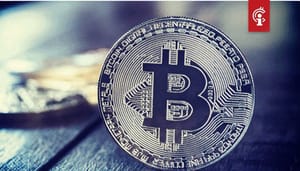 Bitcoin (BTC) breekt uit en versnelt naar $7.600, litecoin (LTC) de grootste stijger