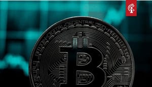 Bitcoin (BTC) breekt uit trendkanaal en zoekt de $9.400 weer op