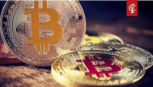 Bitcoin_BTC_kan_opwaartse_beweging_niet_voortzetten_en_corrigeert_altcoins_tonen_rode_cijfers Bitcoin hashrate is 45% gedaald, de op één na grootste daling ooit