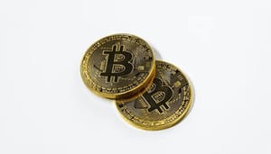 Bitcoin_bereikt_mijlpaal_maar_koers_zakt_weer_naar_support Bitcoin bereikt mijlpaal, maar koers zakt weer naar support