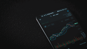 Bitcoin dipt weer na test weerstand, ethereum en cardano volgen, DeFi blijft het goed doen