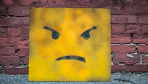 CEO van bitcoin (BTC) exchange Binance haalt uit naar Elon Musk Dit is op geen enkele manier grappig
