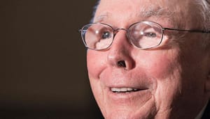 Charlie-munger-bitcoin-gestoord Rechterhand Warren Buffett: Investeren in crypto is ‘gestoord’