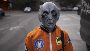 CryptoPunk_Covid_Alien_verkocht_voor_recordbedrag_van_12_miljoen_via_veilinghuis_NFTs_nog_niet_dood CryptoPunk Covid Alien verkocht voor recordbedrag van $12 miljoen via veilinghuis, NFT's nog niet dood