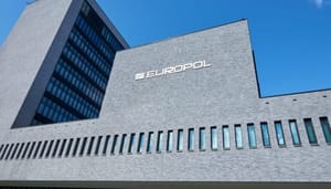 Europol: "IA y cryptos son la clave del crimen organizado en la UE" Europol: "IA y cryptos son la clave del crimen organizado en la UE"