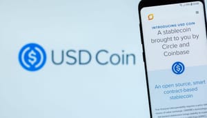 Shutterstock_1231334707 La circulación de las stablecoins USDC cayó un 10% tras el pánico