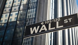 Wall-street-bitcoin-koers-100000 Grote bitcoin miner legt uit hoe koers 100.000 dollar kan bereiken