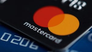 mastercard-NFT-kopen Mastercard laat 2,9 miljard creditcard houders NFT's kopen