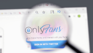 onlyfans-logo-bitcoin Waarom bitcoin ook voor sekswerkers een uitkomst biedt