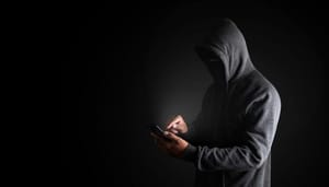 shutterstock_1493675057-1 1 de cada 4 nuevas criptomonedas en 2022 fueron 'pump and dumps'