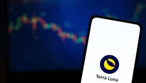 Terra (LUNA) koers crasht met 73% onder $10