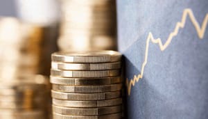 yield-curve-premium-analyse Koersen lopen vast, analisten kijken daarom naar deze 2 crypto