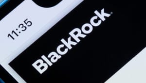 BlackRock-ETF-bitcoin-uitgesteld Bitcoin koers daalt, hoop op beursfonds krijgt een dreun