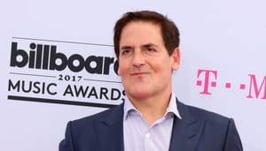 Mark-Cuban Shark Tank's miljardair Mark Cuban gehackt, crypto vermogen in rook op
