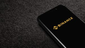 Grootste crypto beurs ter wereld geplaagd door oplichters