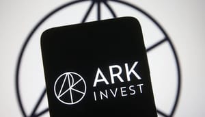 Ark Aandelen van crypto beurs en bitcoin fonds massaal verkocht door Ark Invest