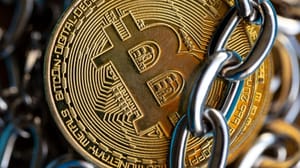Baas grootste bank VS wil Bitcoin volledig verbieden, cryptoland woest