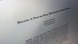 Bitcoin "bedenker" geeft toe geknoeid te hebben met whitepaper Bitcoin "bedenker" geeft toe geknoeid te hebben met whitepaper