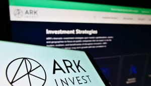 Ethereum ETF van ARK Invest wil investeerders passief inkomen geven Ethereum ETF van ARK Invest wil investeerders passief inkomen geven