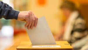 Crypto ontbijt_ cryptofonds beïnvloedt verkiezingen, Binance-zaak hervat Crypto ontbijt: cryptofonds beïnvloedt verkiezingen, Binance-zaak hervat