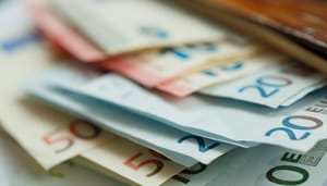 DCA-dogecoin-money Sinds 2023 wekelijks €25 aan dogecoin kopen: dit is het resultaat