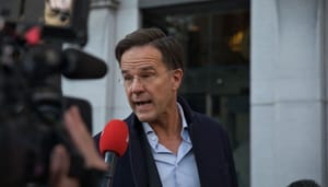 Gelekt_ Mark Rutte had actieve rol in bitcoin door gesprekken met Satoshi (1) Gelekt: Mark Rutte had actieve rol in bitcoin door gesprekken met Satoshi