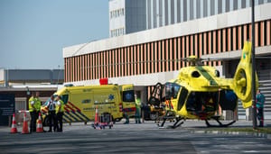 Solana ontwikkelaar ziekenhuis stunt Solana-Entwickler nach riskantem Memecoin-Stunt schwer verletzt