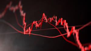 Koersgrafiek van een dalende koers Dalende koers en crypto, aandelen
