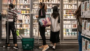 Bitcoin toont veerkracht, maar consumentenvertrouwen krijgt flinke klap Bitcoin toont veerkracht, maar consumentenvertrouwen krijgt flinke klap