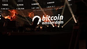 Bitcoin-amsterdam-wet-regelgeving-mica Nieuwe EU bitcoin-regulatie zorgt voor verdeeldheid onder experts