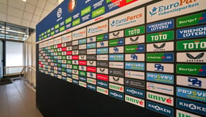 Geblesseerde Feyenoord-keeper blijkt stille vastgoedmagnaat Geblesseerde Feyenoord-keeper blijkt stille vastgoedmagnaat