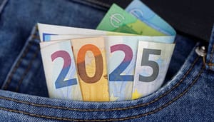 Dit-is-spaargeld-2025 Zoveel spaargeld moet je achter de hand hebben in 2025