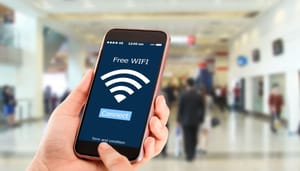 Surfshark openbare wifi Waarom je geen openbare wifi wilt gebruiken - zo bescherm je je crypto
