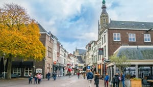 Dit is hoeveel de gemiddelde Nederlander in 2025 écht verdient