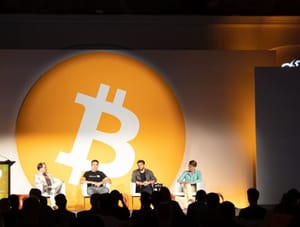 Bitcoin BTC (1) Koersschrik voorbij: Bitcoin herstelt en kijkt weer omhoog