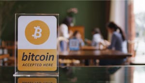 Een afbeelding van een plek waar betalingen met bitcoin (BTC) geaccepteerd worden Een afbeelding van een plek waar betalingen met bitcoin (BTC) geaccepteerd worden