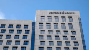 Een afbeelding van het Loyens en Loeff kantoor in Amsterdam, waar een BCNL even zal plaatsvinden op 13 november 2025 Een afbeelding van het Loyens en Loeff kantoor in Amsterdam, waar een BCNL even zal plaatsvinden op 13 november 2025